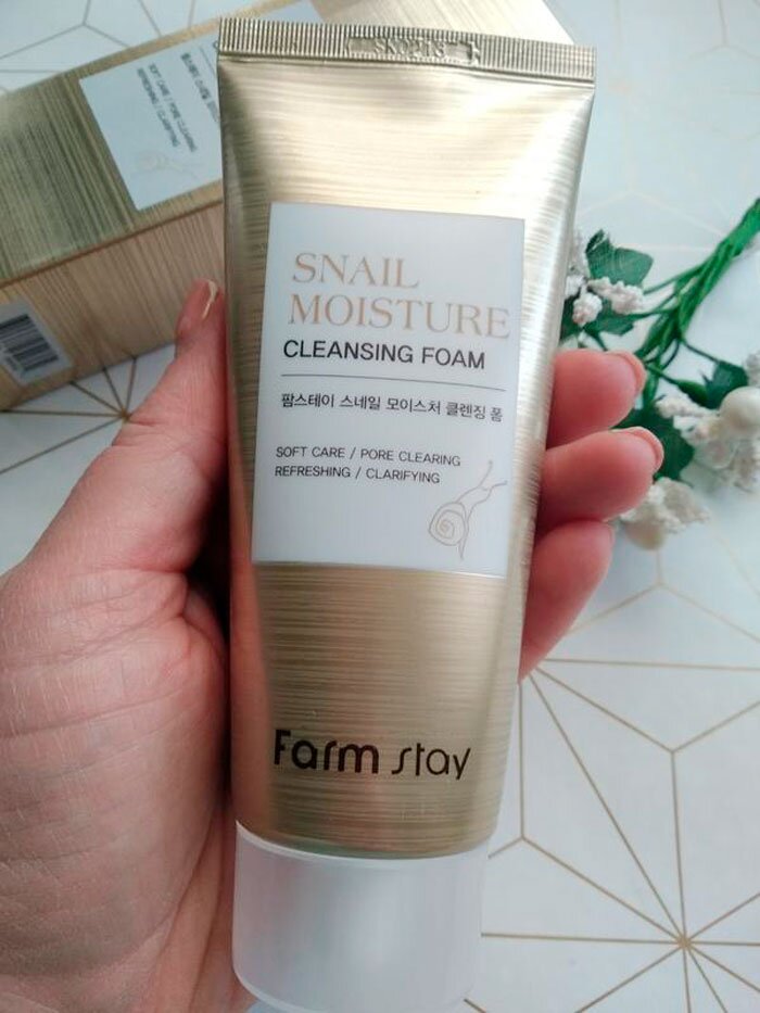 Farmstay Snail Moisture Cleansing Foam Пенка с муцином улитки фото 2 / Sweetness